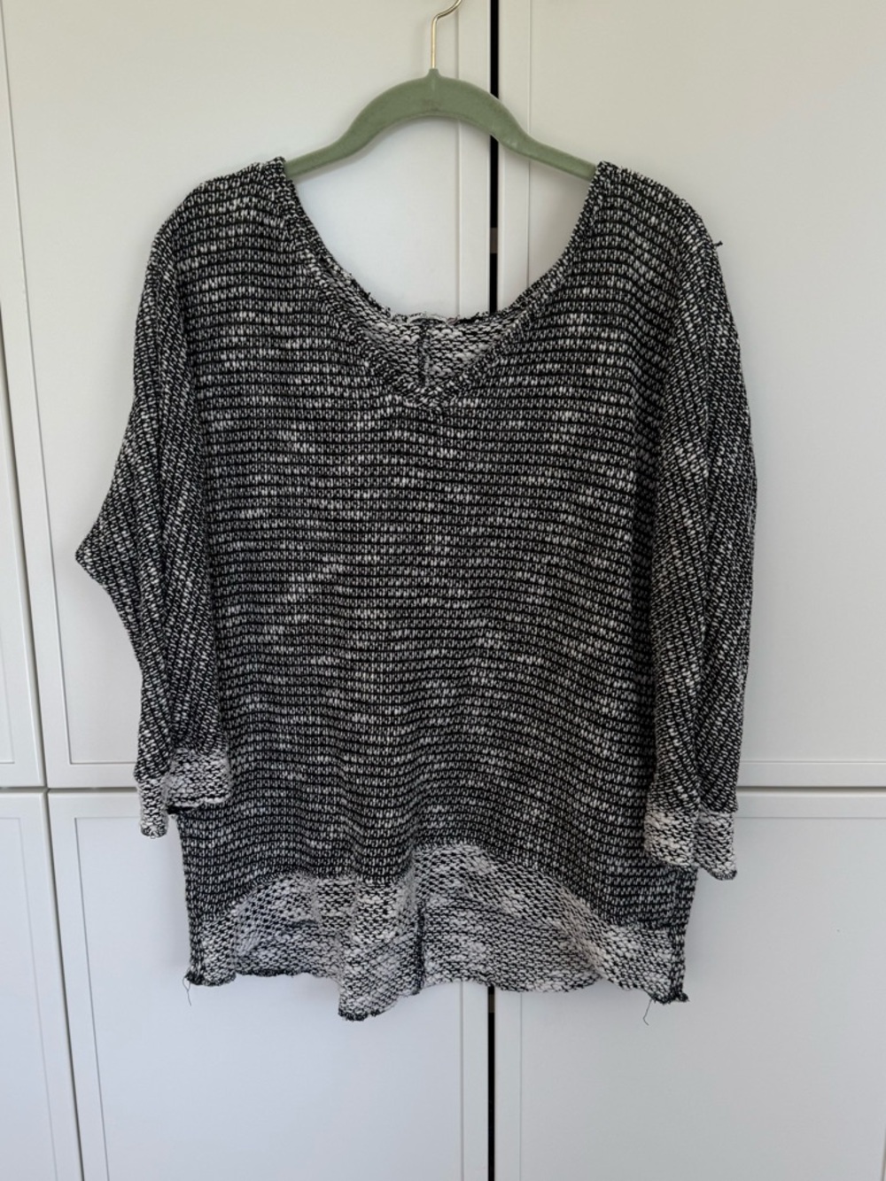Kut from the Kloth Black and White Nancy Dolman Sleeve Sweater